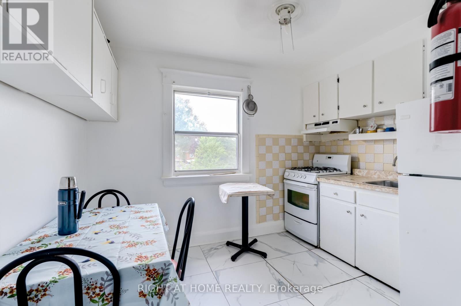 16 Pryor Avenue Property Photo 12