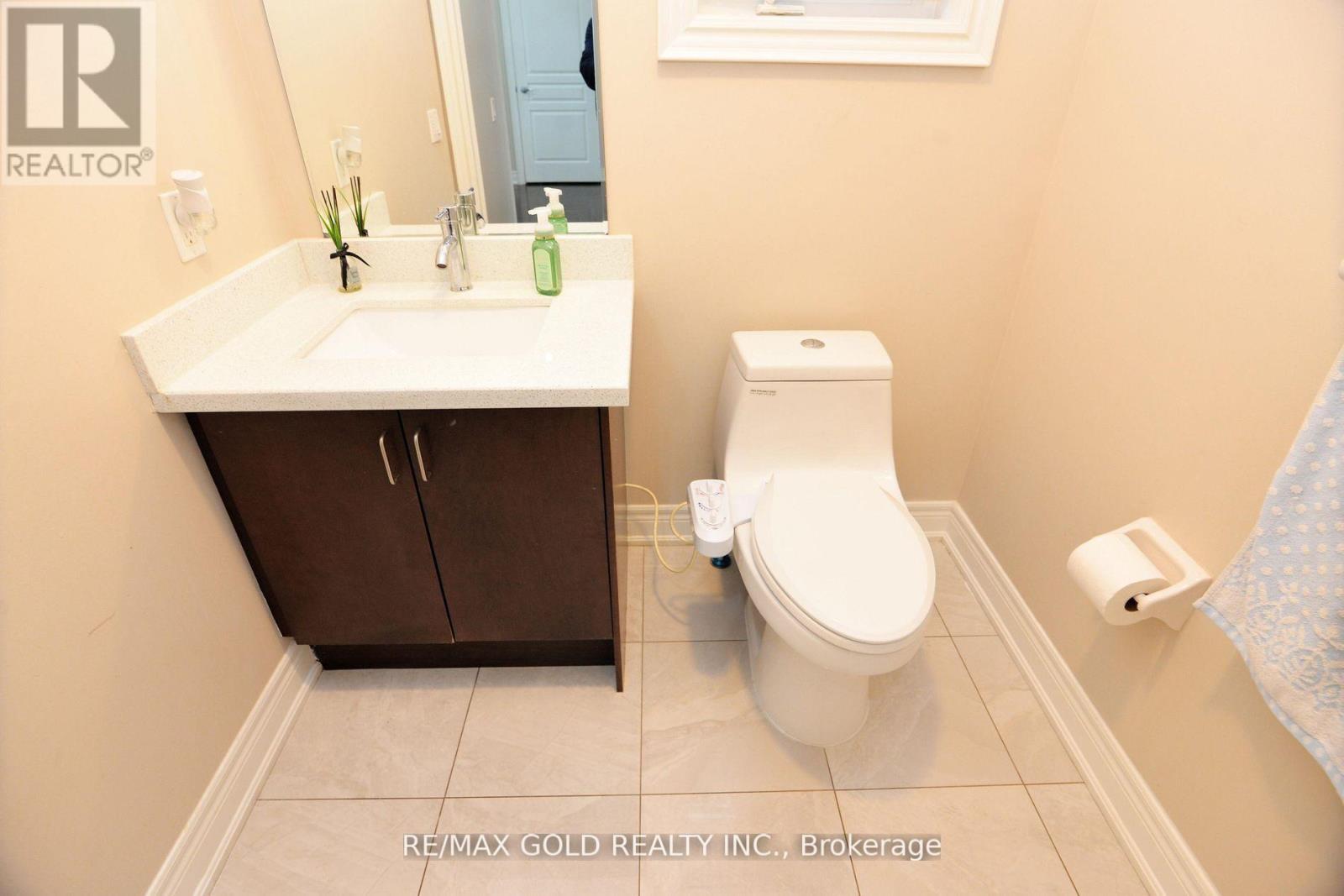 42 Brookwater Crescent Property Photo 14