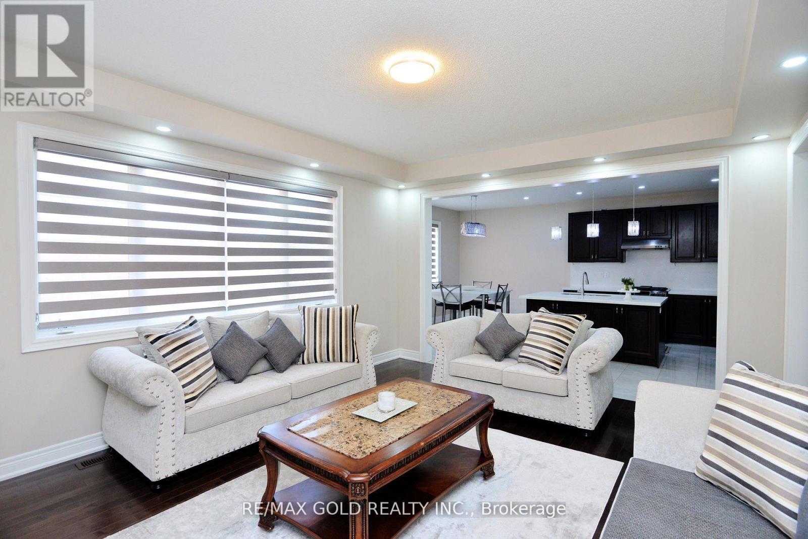 42 Brookwater Crescent Property Photo 16