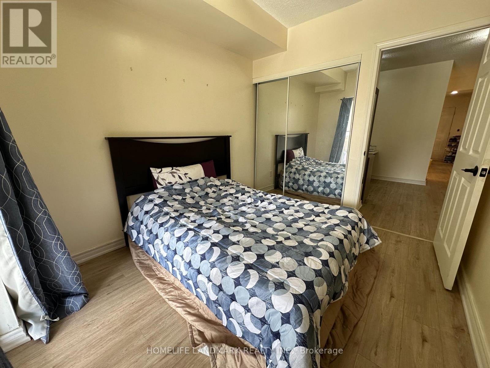 1014 - 3043 Finch Avenue W Property Photo 9