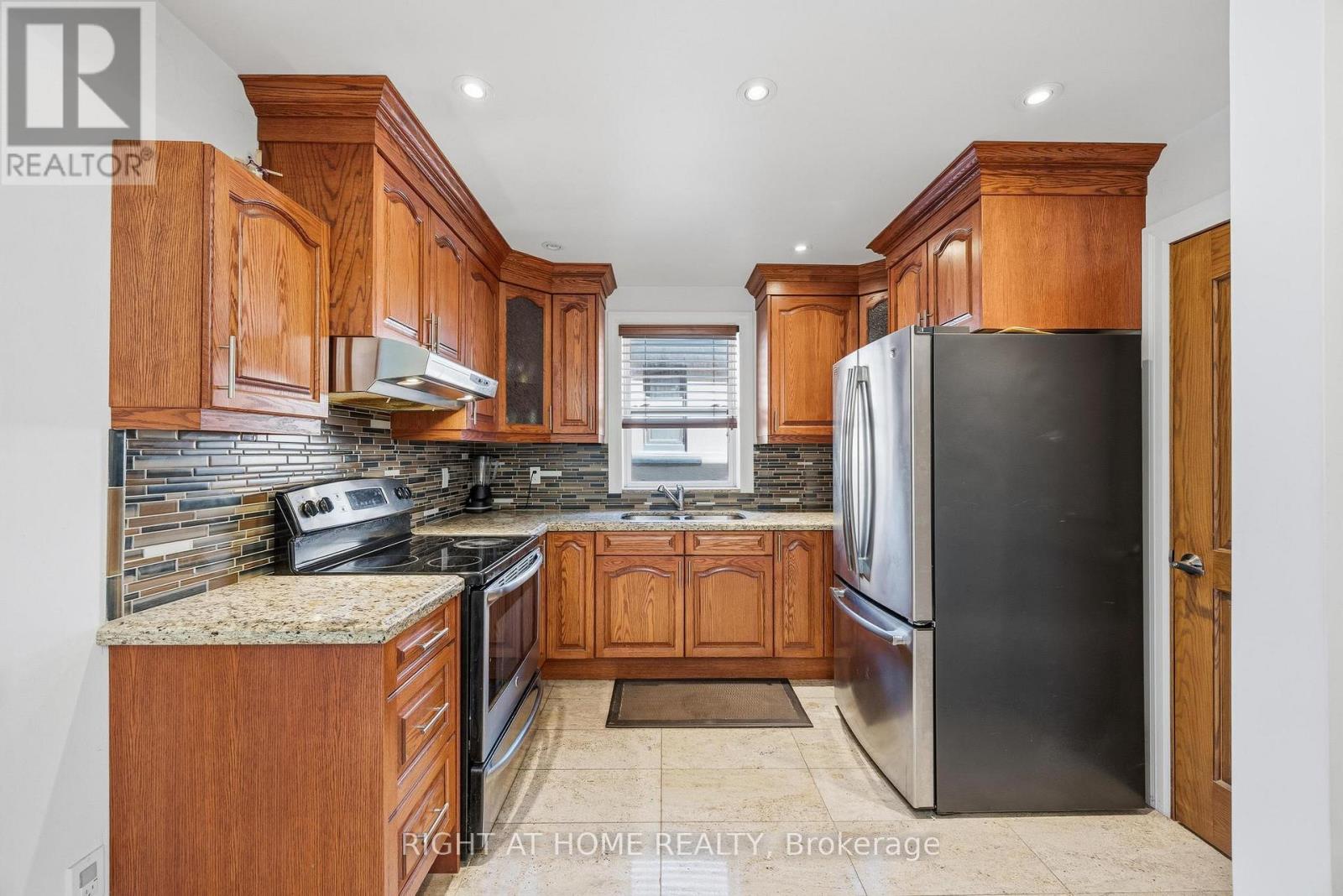 65 Branstone Road Property Photo 9