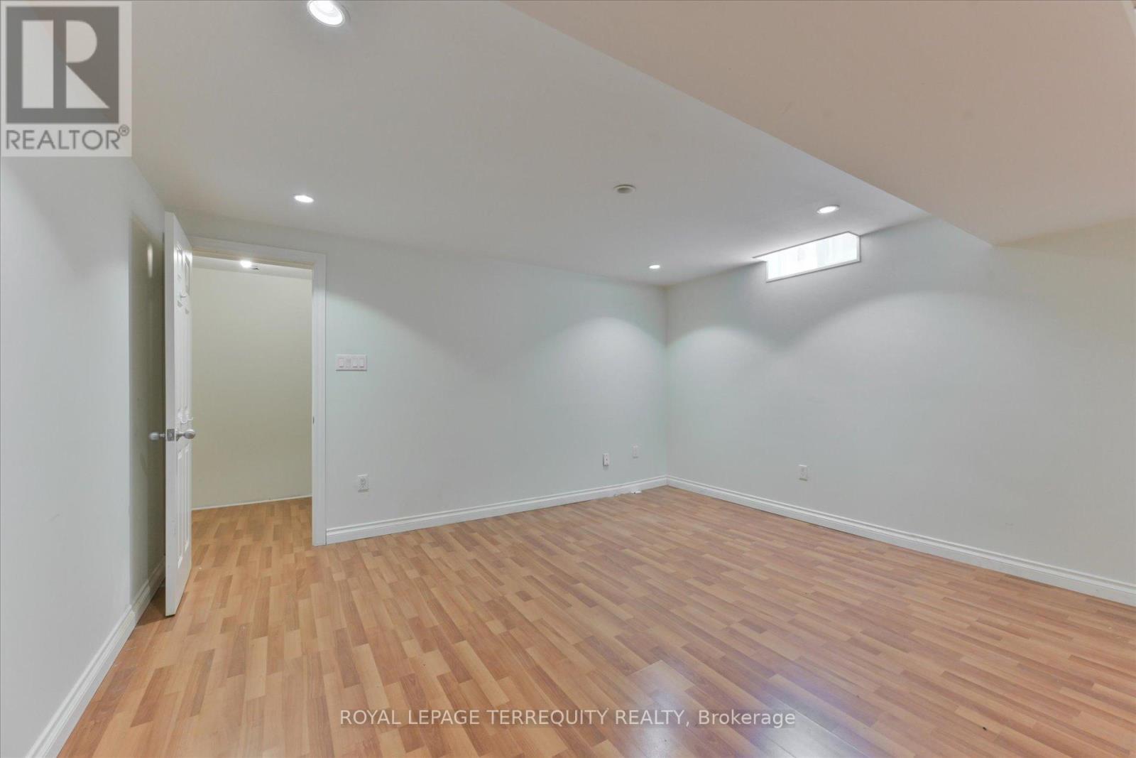 2216 Dunvegan Avenue Property Photo 35