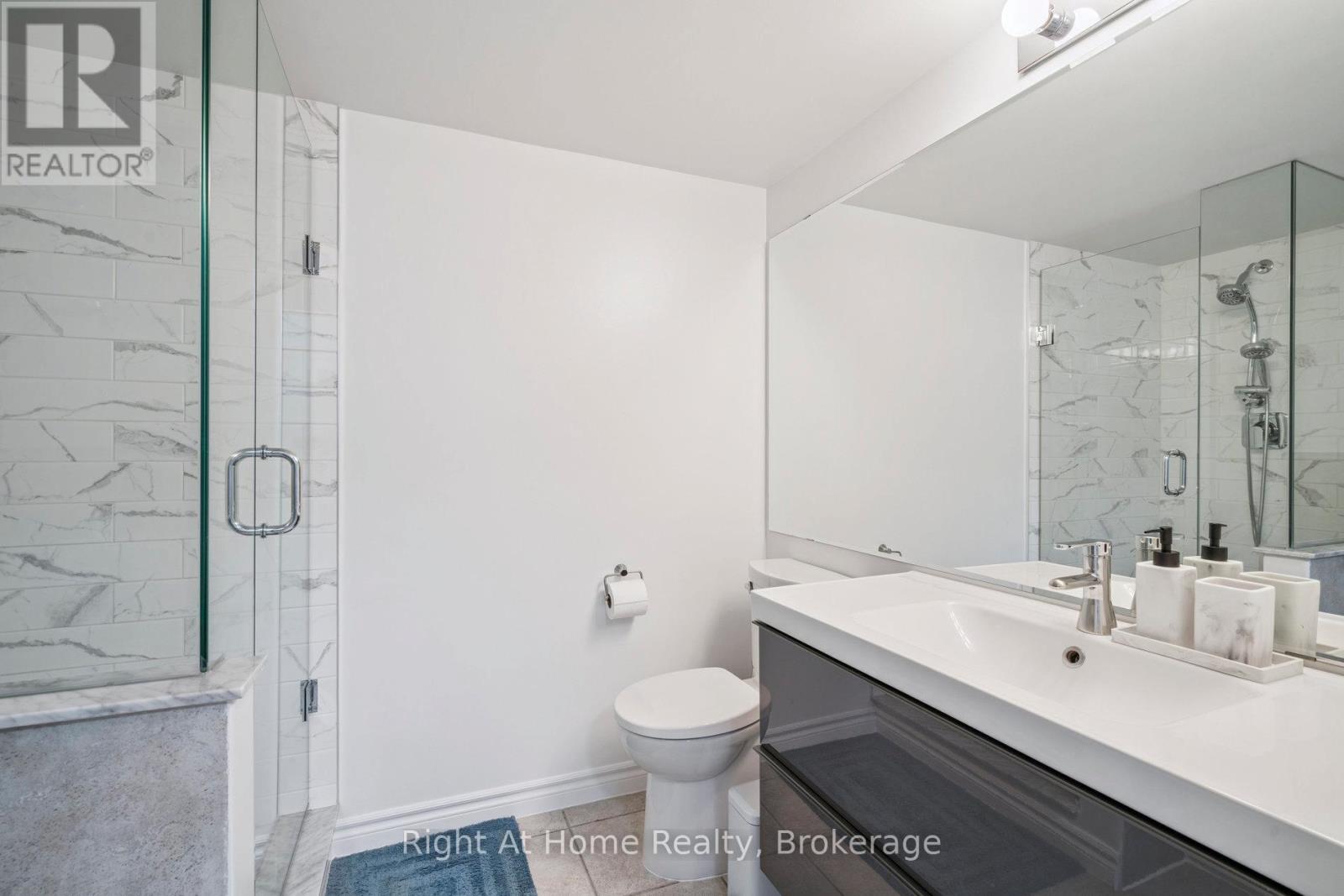 605 - 2111 Lake Shore Boulevard W Property Photo 13