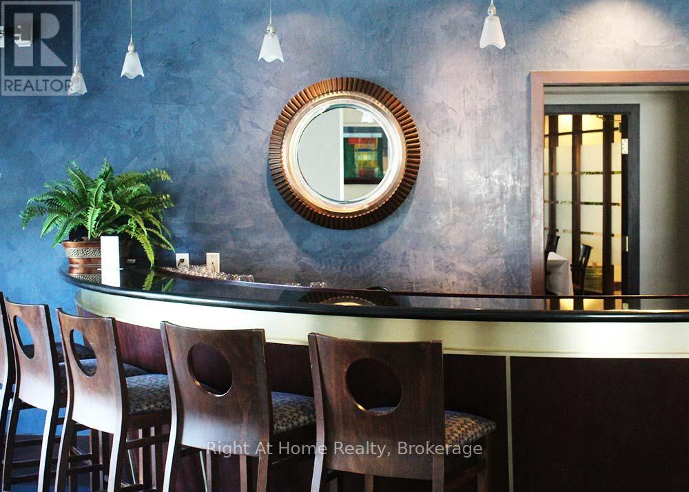 605 - 2111 Lake Shore Boulevard W Property Photo 22