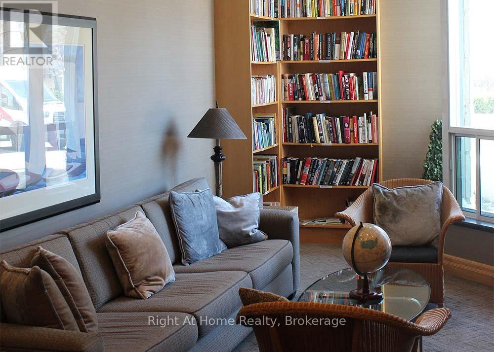 605 - 2111 Lake Shore Boulevard W Property Photo 24