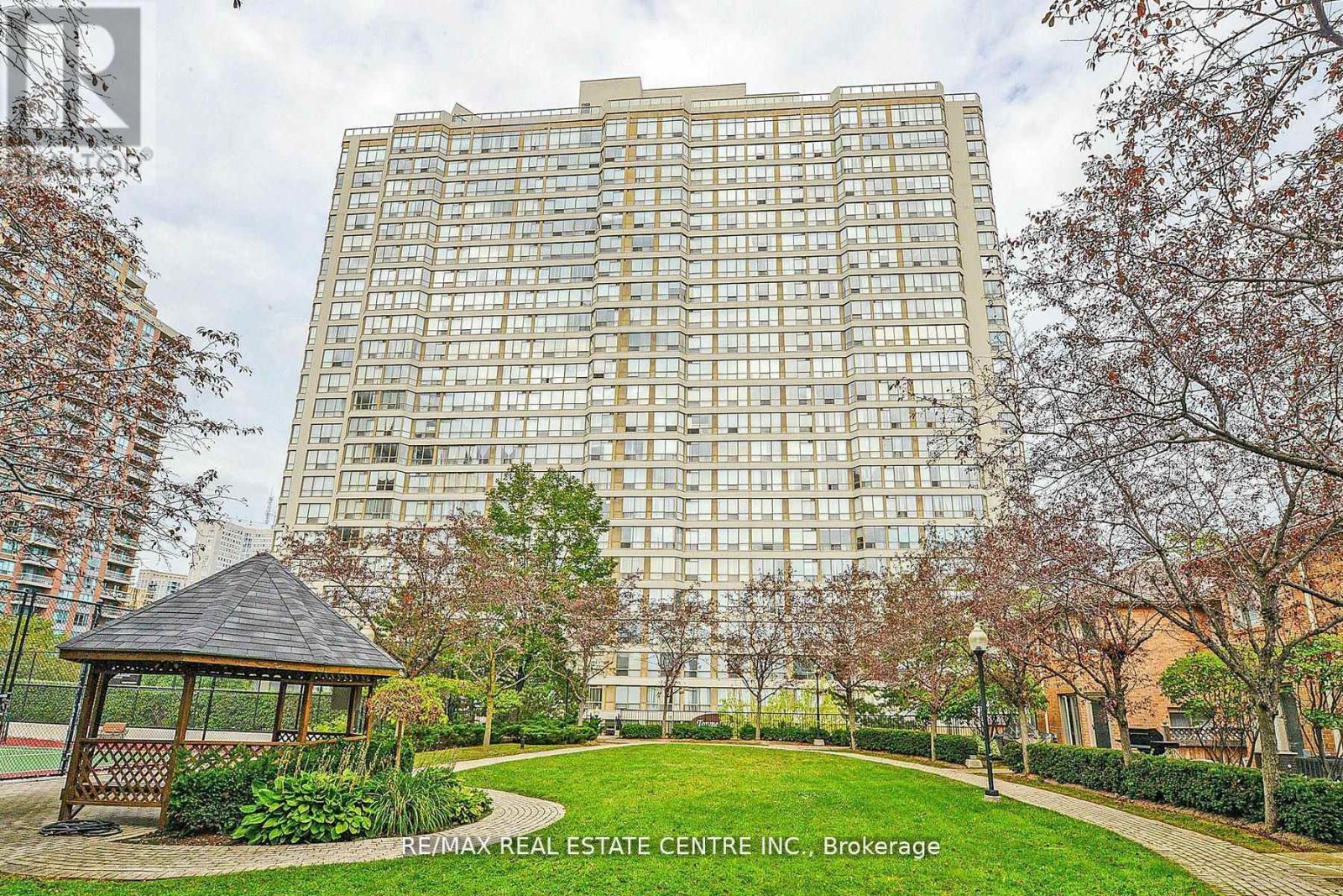 1805 - 55 ELM DRIVE