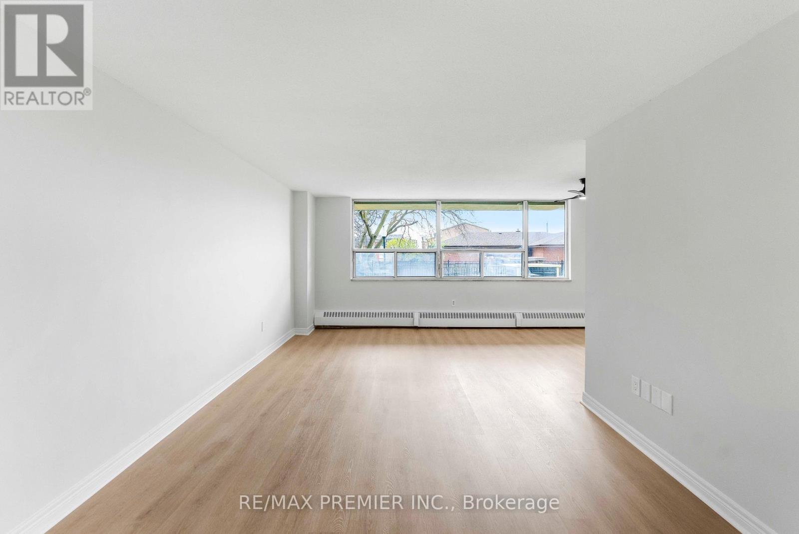 105 - 5 Frith Road Property Photo 6