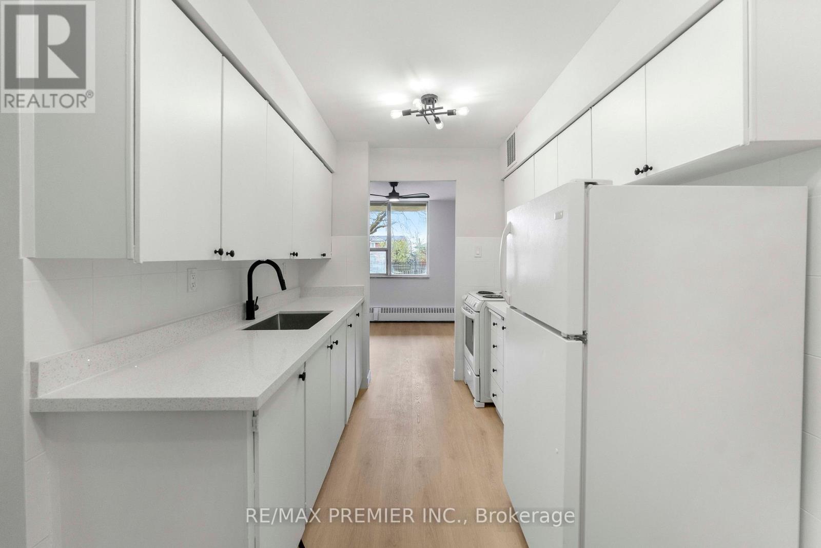105 - 5 Frith Road Property Photo 9