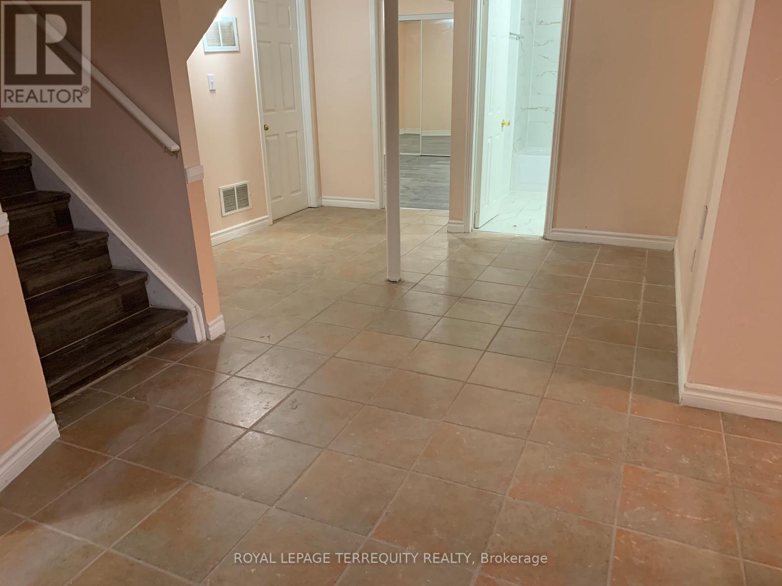 Bsmt - 12 Balmy Way Property Photo 3