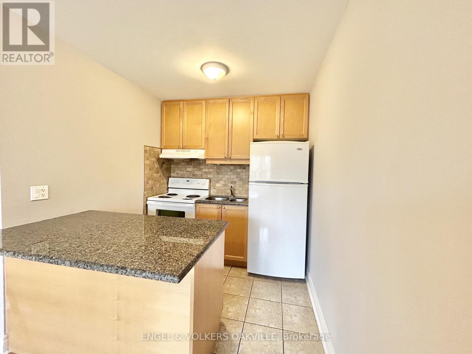 8 - 90 Twenty Fifth Street Property Photo 1
