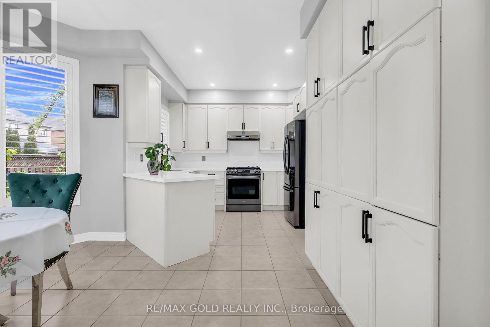 3377 Destination Drive Property Photo 16