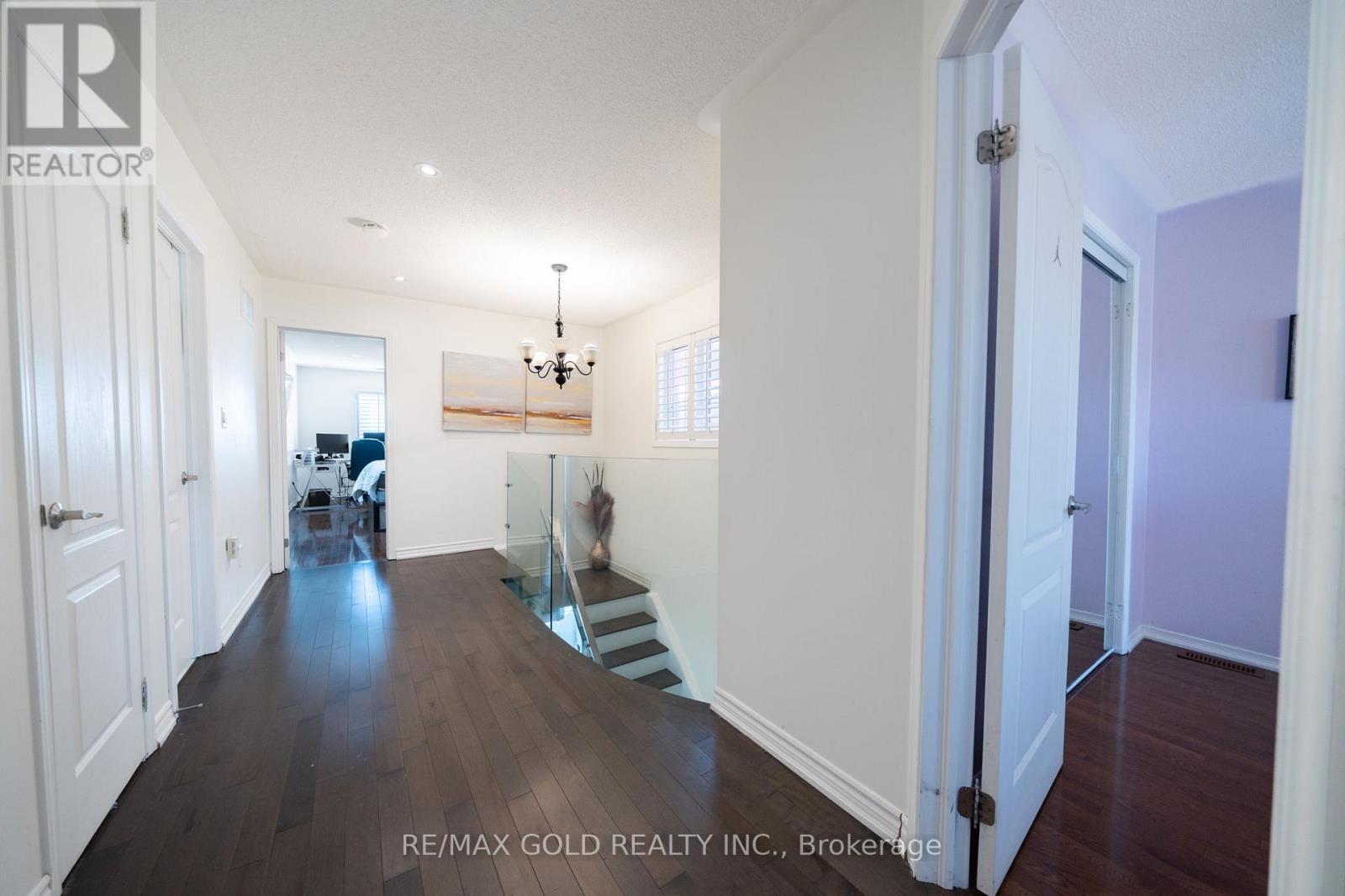 19 Spring Valley Court Property Photo 18