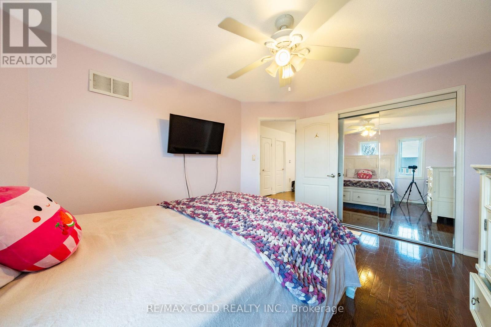 19 Spring Valley Court Property Photo 27