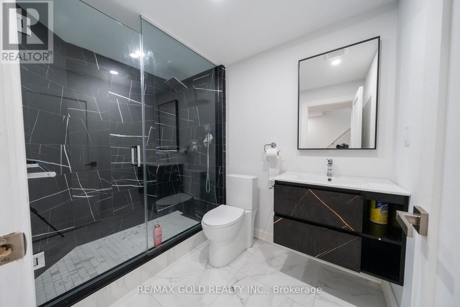 19 Spring Valley Court Property Photo 35