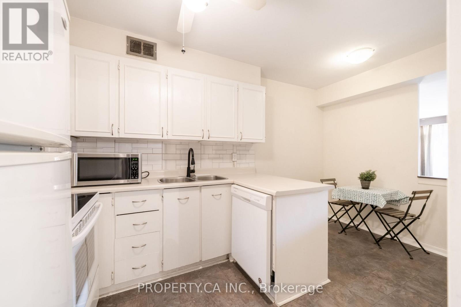 455 Sentinel Road #307 Property Photo 12