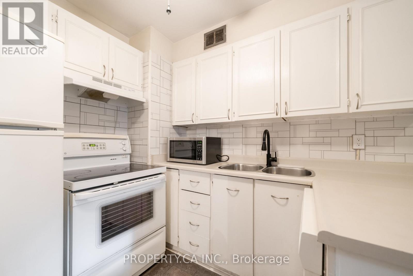 455 Sentinel Road #307 Property Photo 14