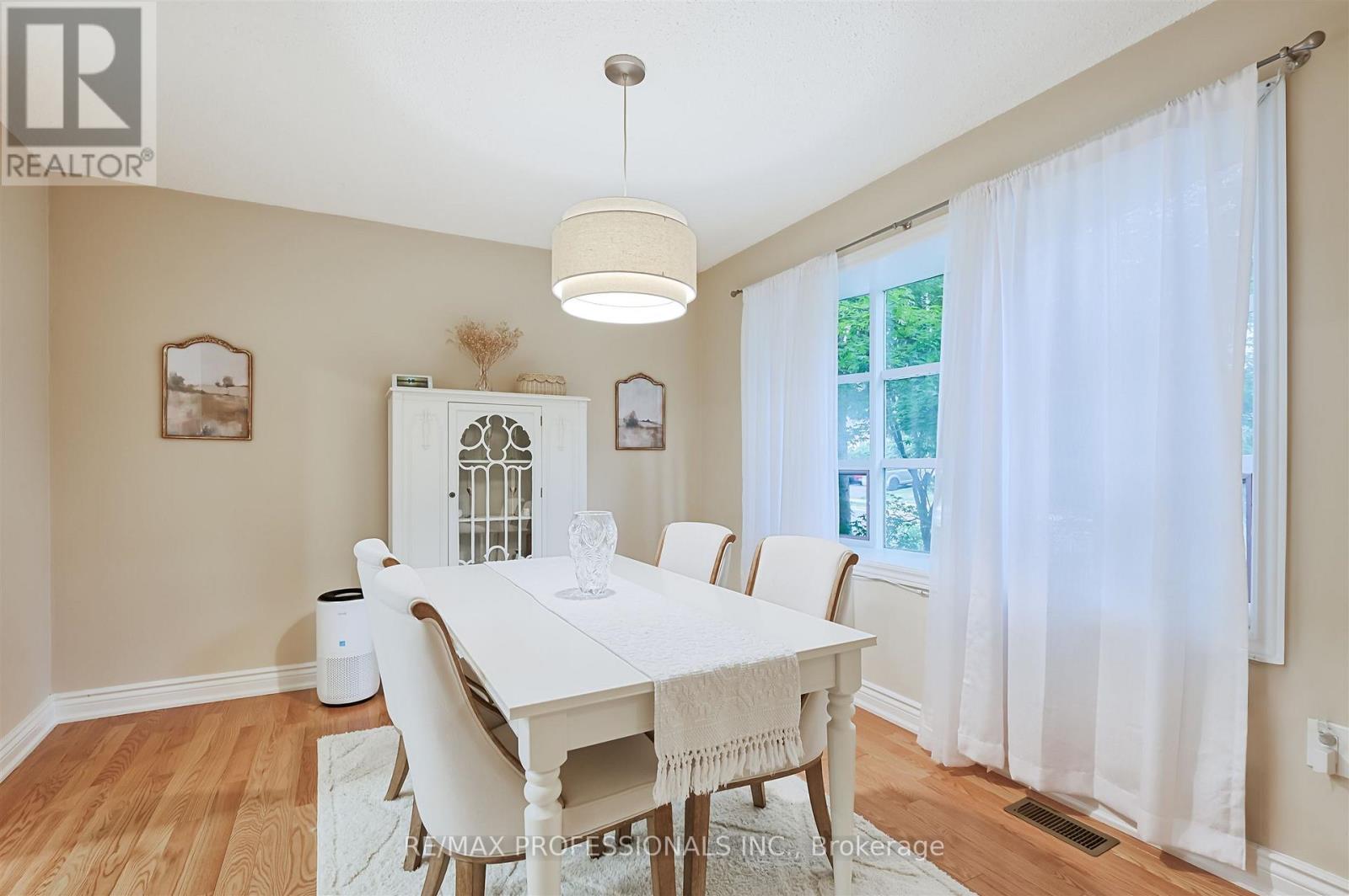 53 Tilden Crescent Property Photo 10
