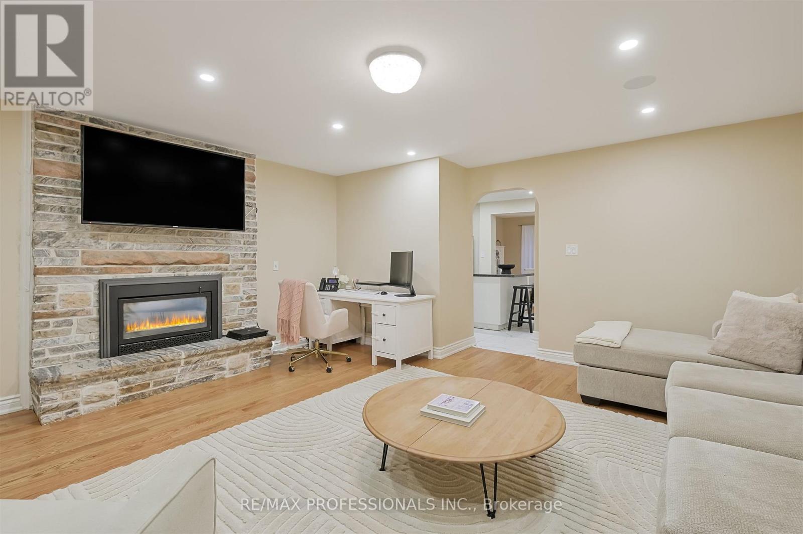 53 Tilden Crescent Property Photo 20