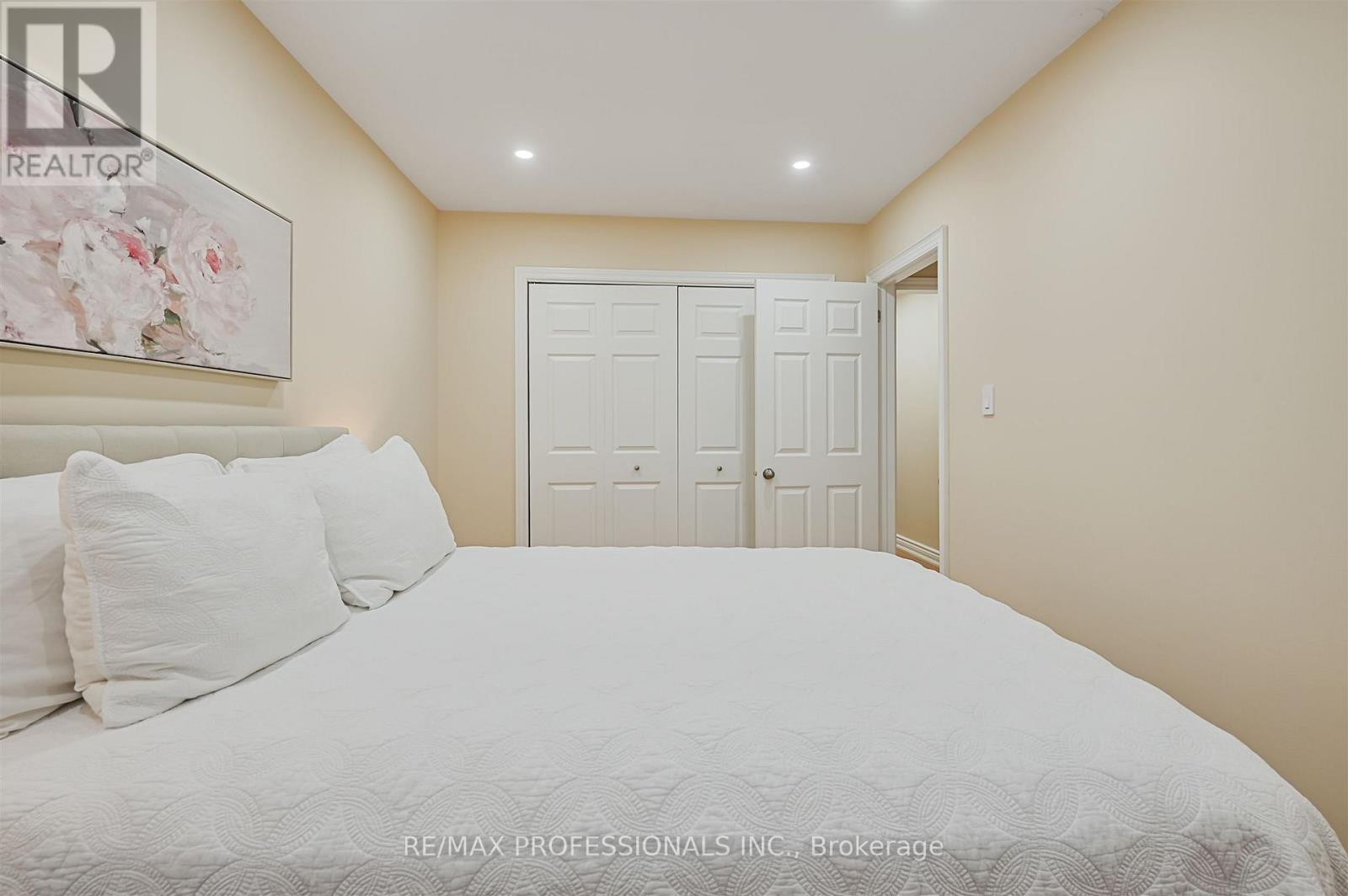 53 Tilden Crescent Property Photo 27