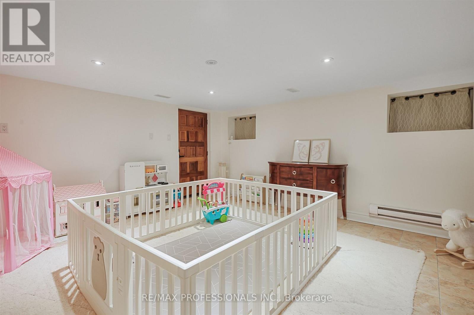 53 Tilden Crescent Property Photo 34