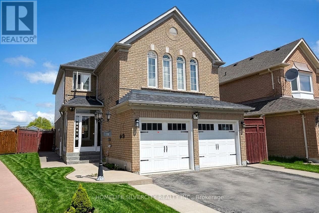 11 Rangeland Road Property Photo 1