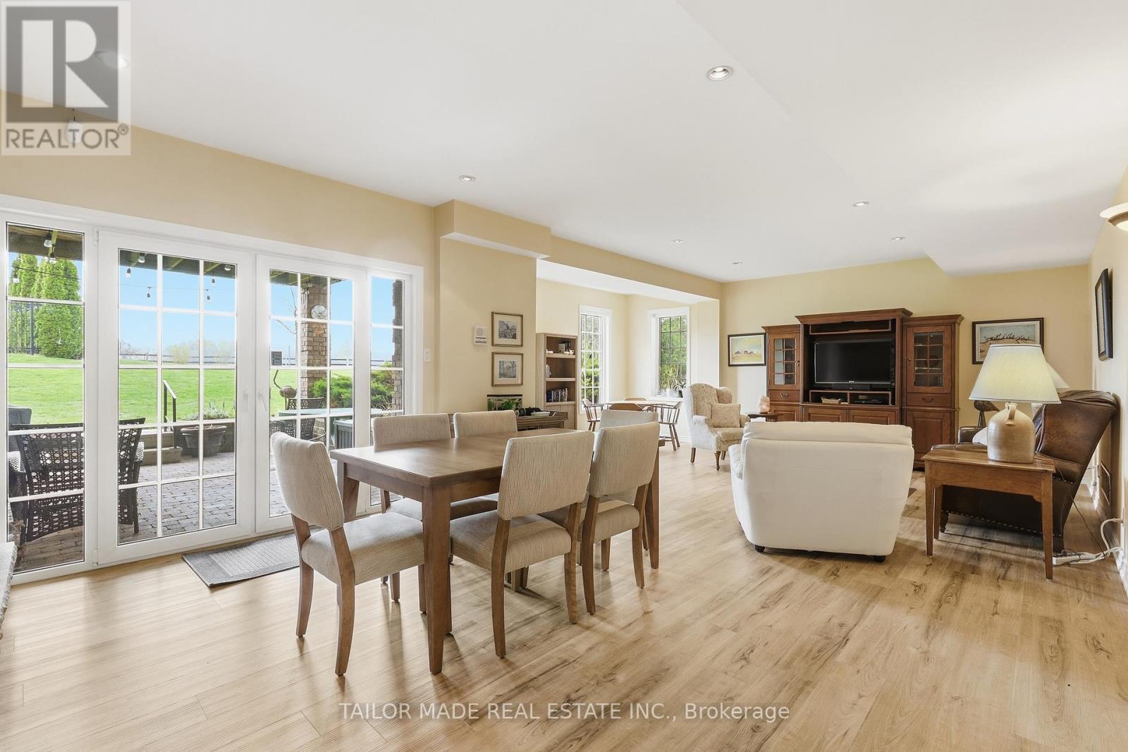 1749 Station Road Property Photo 36