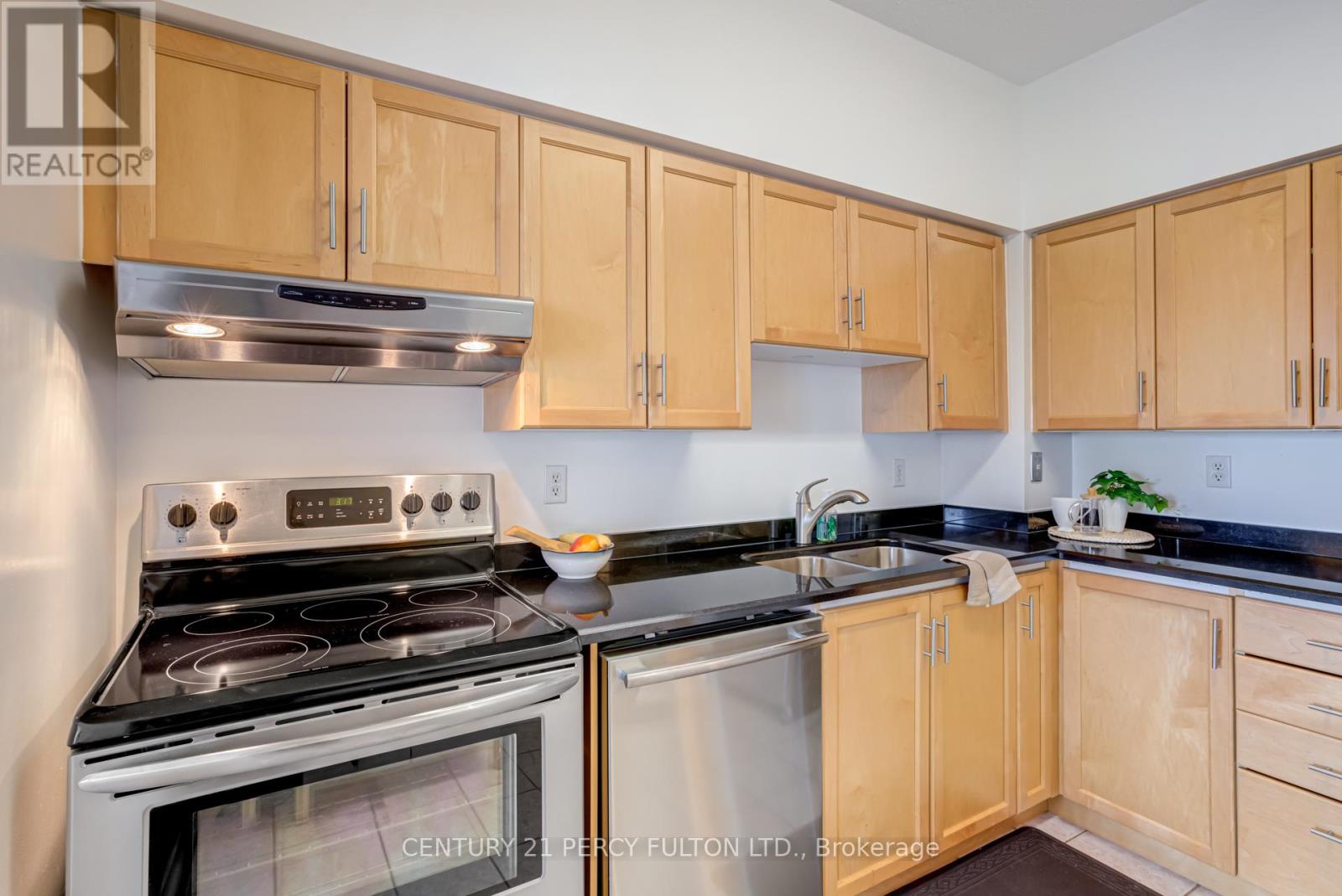 602 - 32 Tannery Street Property Photo 13