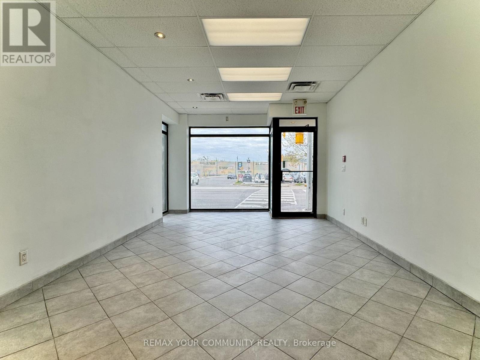Main - 2417 Dundas Street W Property Photo 6