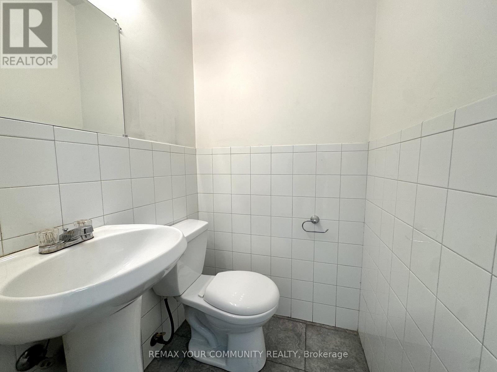 Main - 2417 Dundas Street W Property Photo 11
