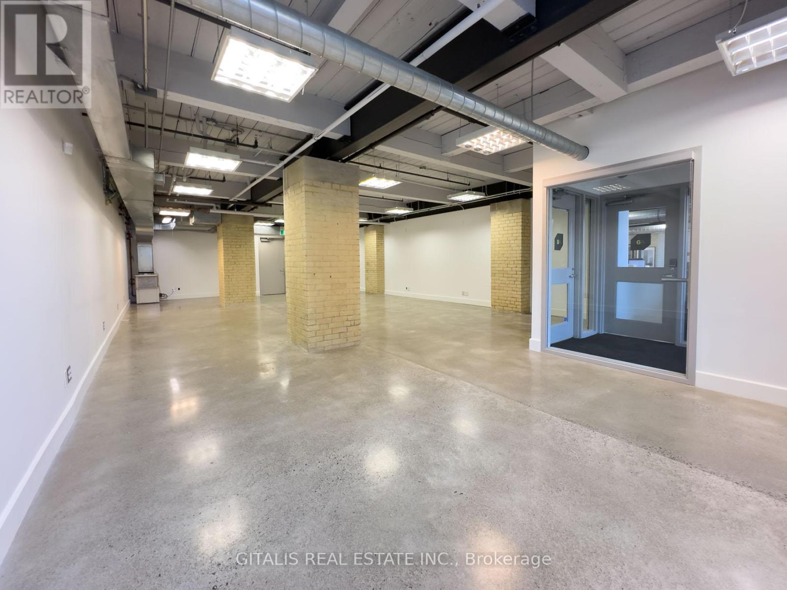 8a - 219 Dufferin Street Property Photo 6