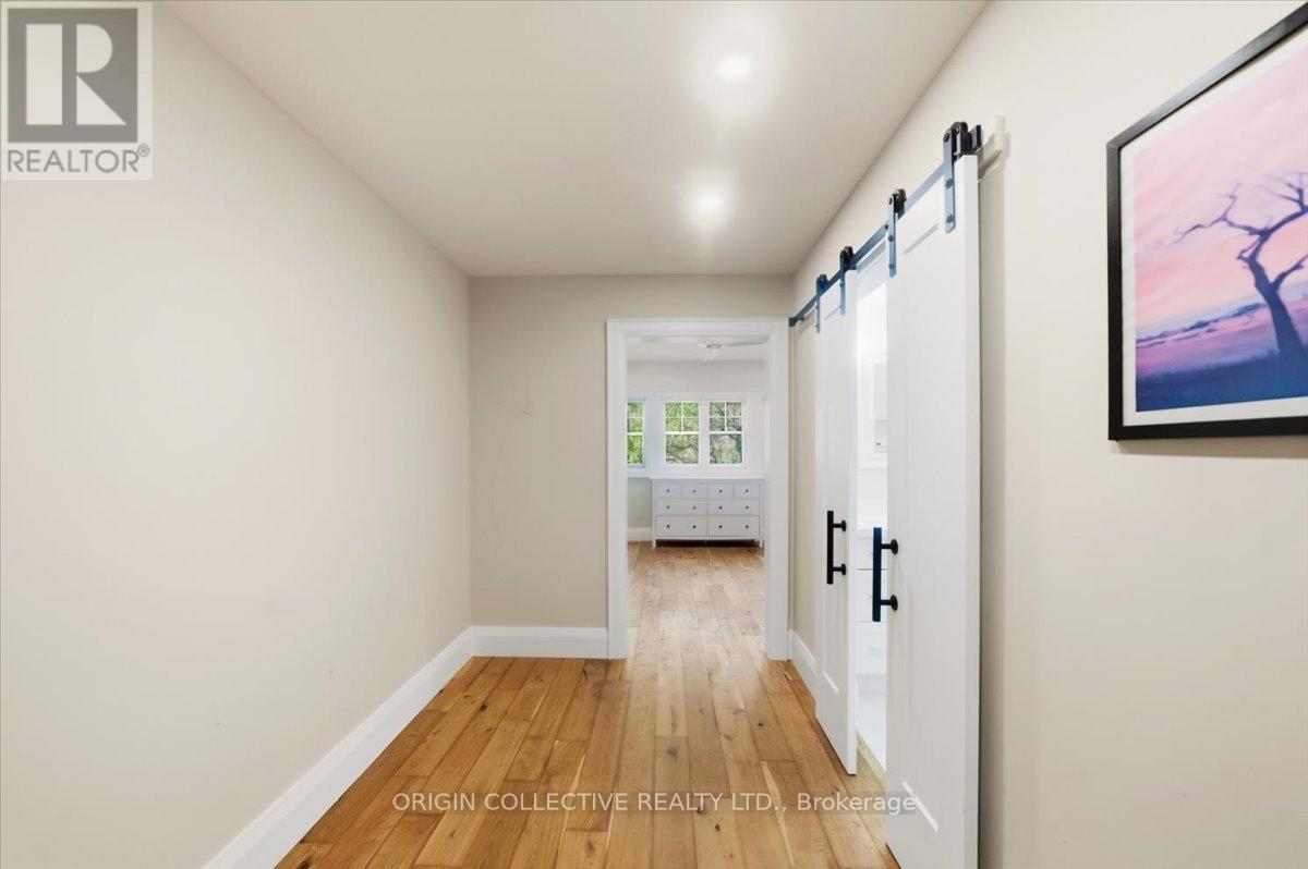 79 Wilson Street E Property Photo 6