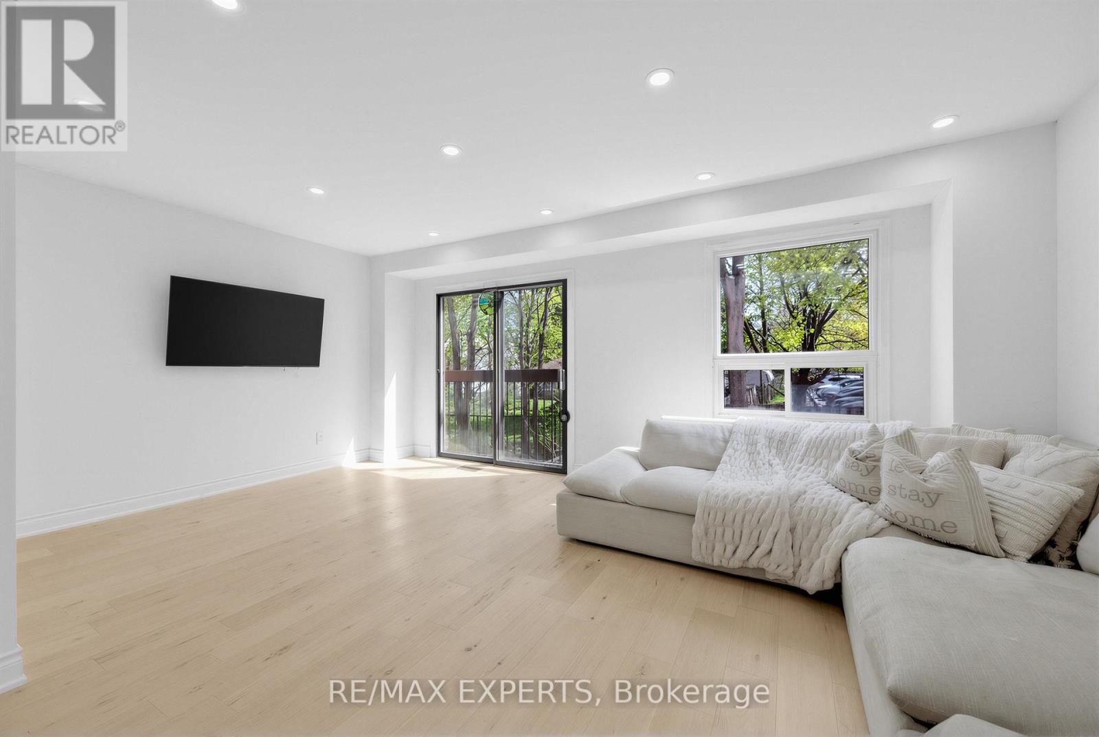 21 Maple Branch Path Property Photo 7