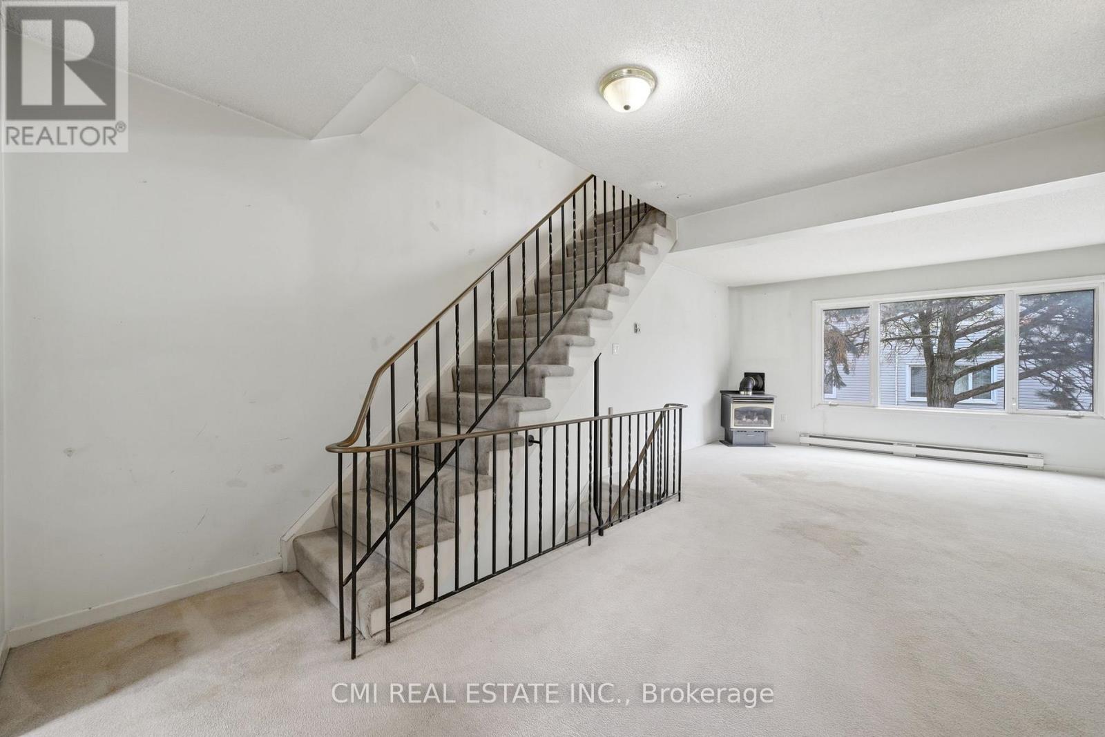 71 - 2440 Bromsgrove Road Property Photo 5