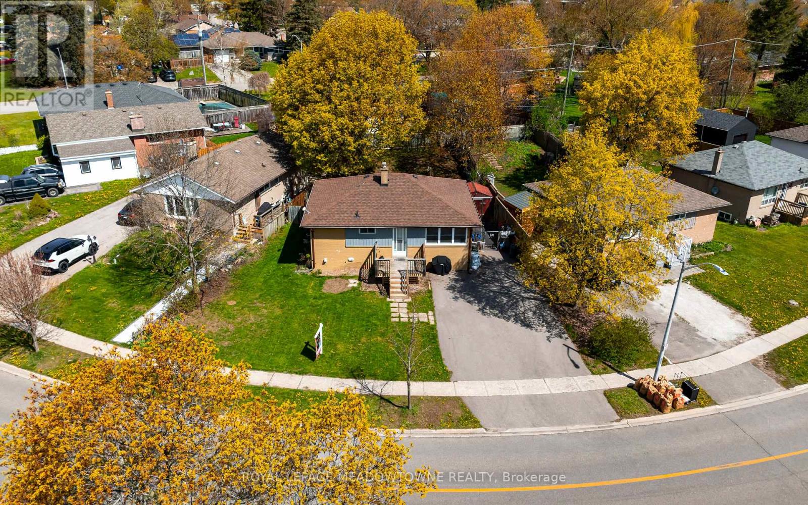 169 Longfield Road Property Photo 1