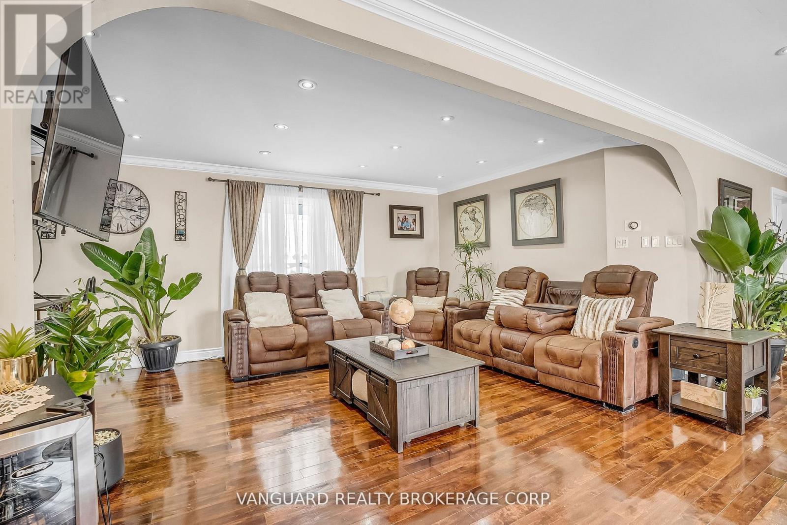 8070 Hornby Road Property Photo 11