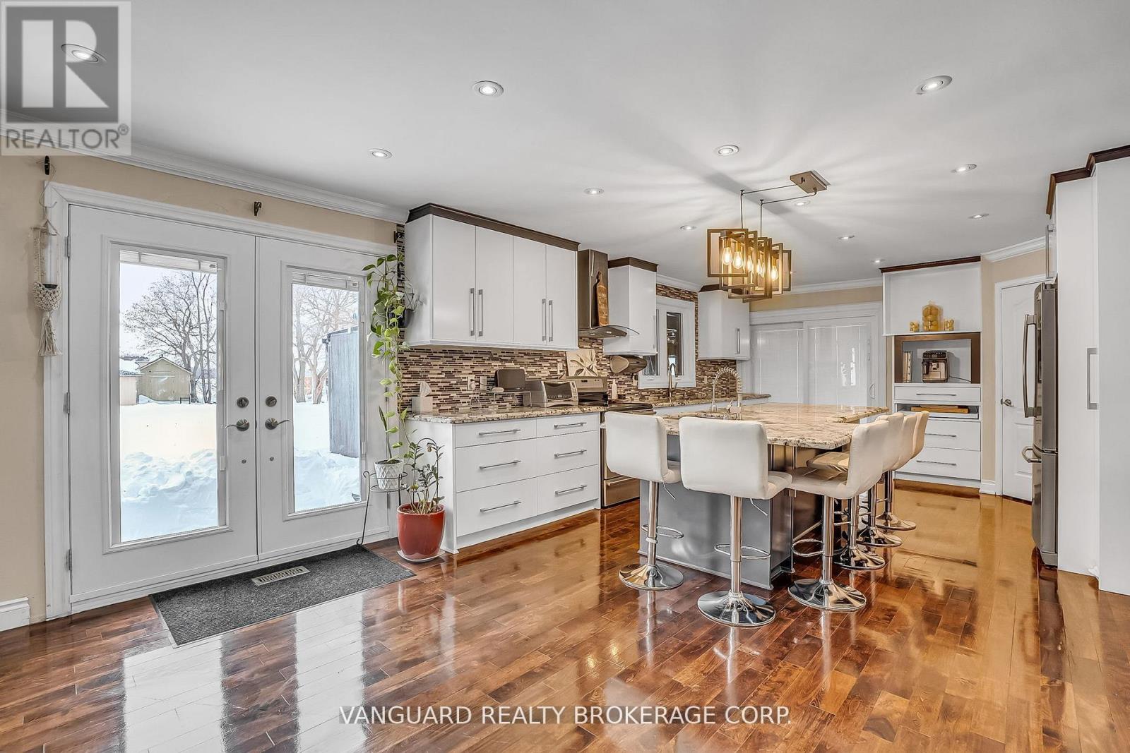 8070 Hornby Road Property Photo 14
