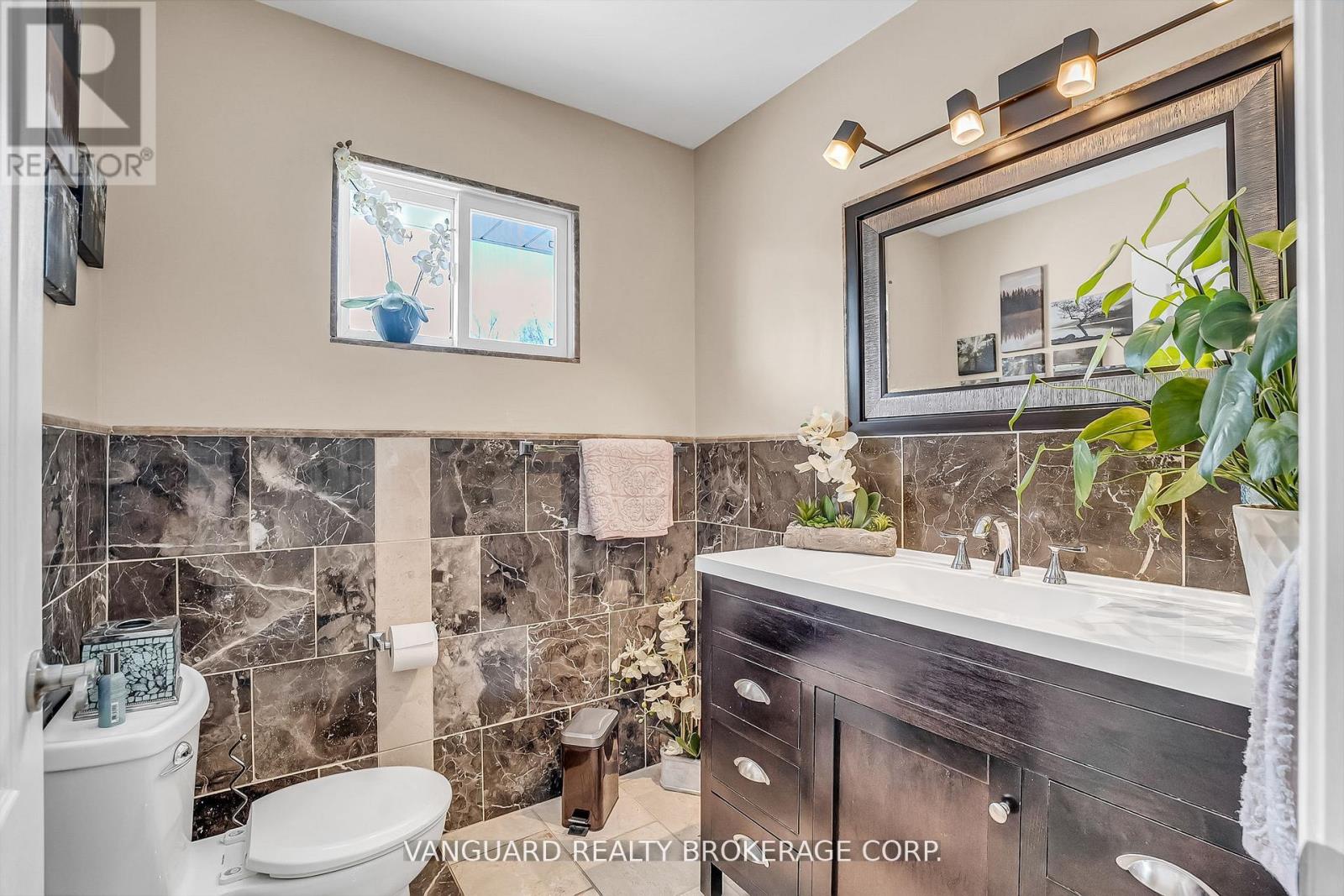 8070 Hornby Road Property Photo 24