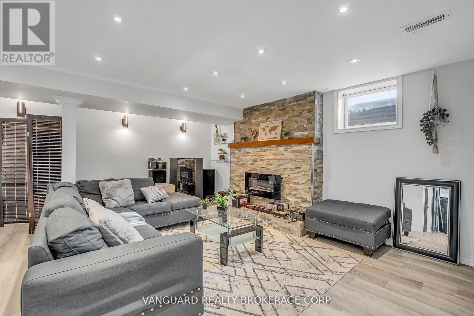 8070 Hornby Road Property Photo 31