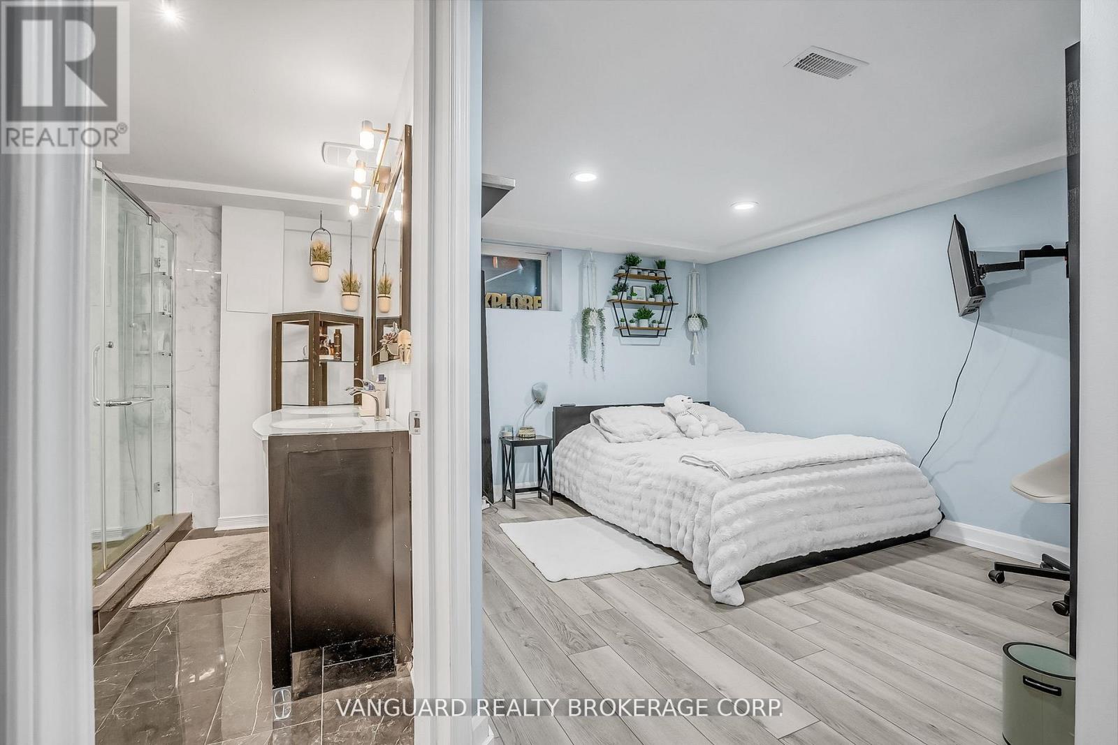 8070 Hornby Road Property Photo 33