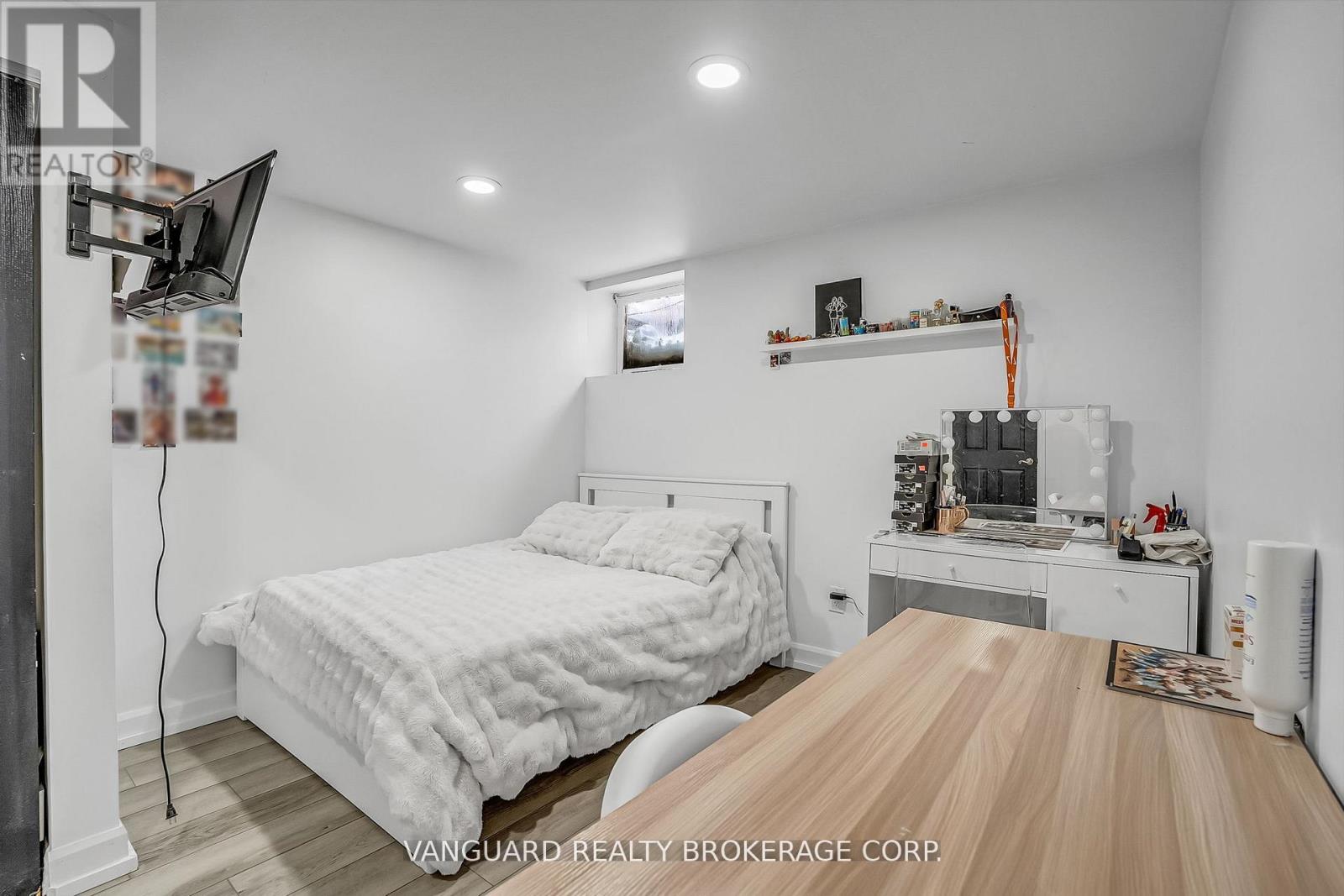 8070 Hornby Road Property Photo 34