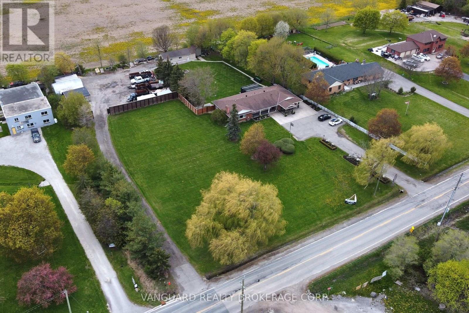 8070 Hornby Road Property Photo 13