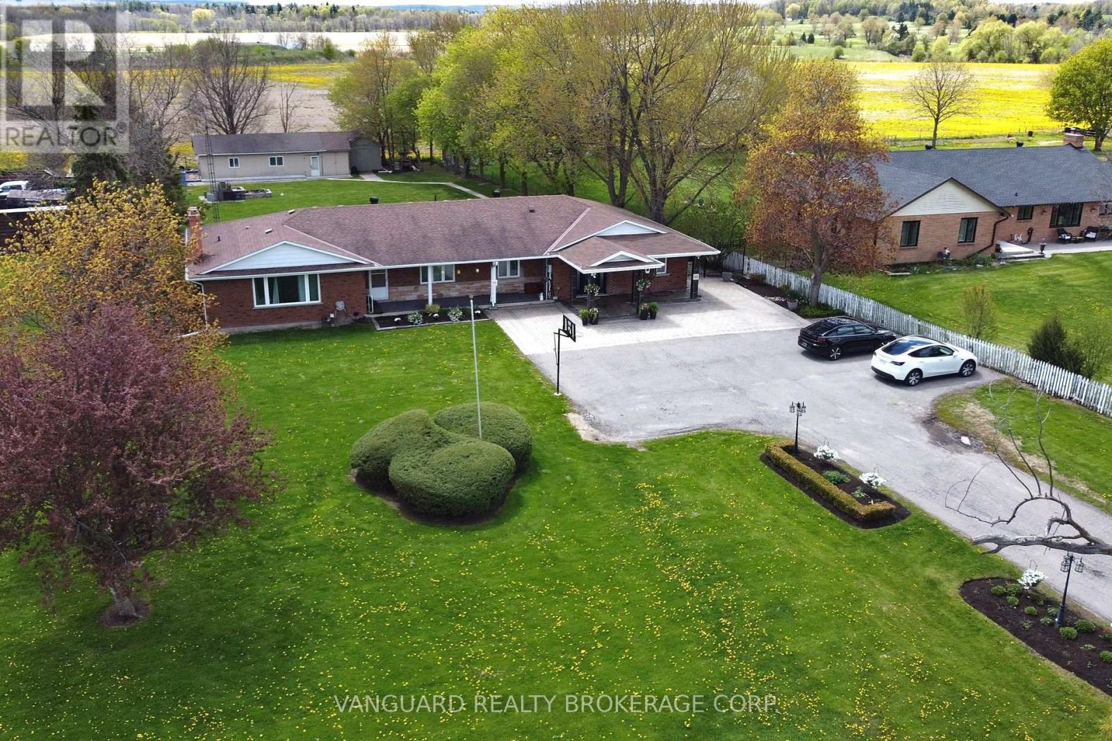 8070 Hornby Road Property Photo 24