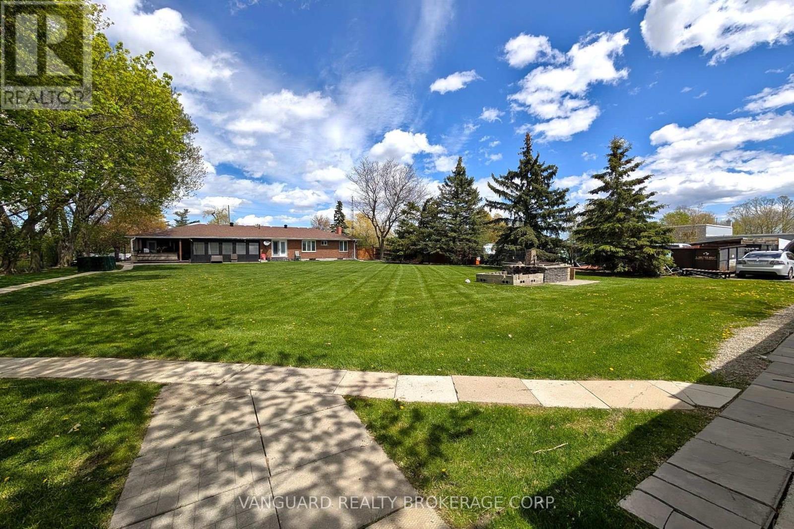 8070 Hornby Road Property Photo 34