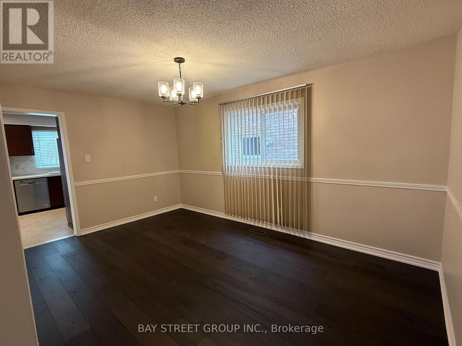 ROOM 3 - 4497 LONGMOOR ROAD Property Photo 1