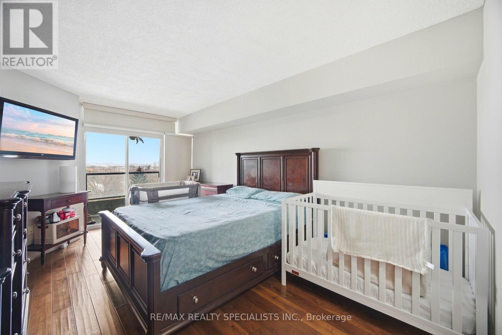 611 - 1 Rowntree Road Property Photo 7