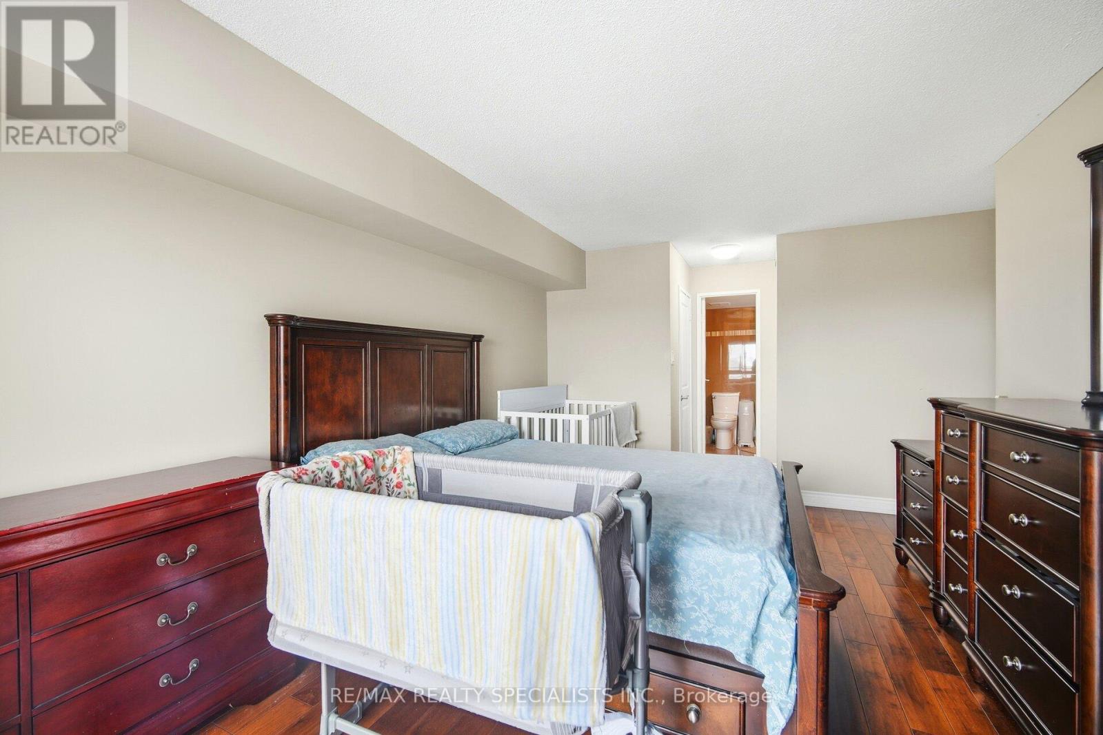 611 - 1 Rowntree Road Property Photo 9