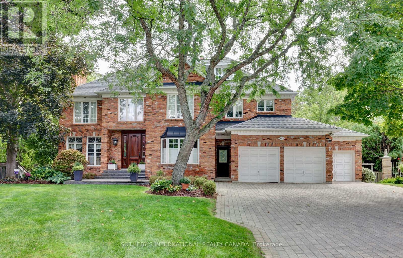 1379 MEADOW GREEN COURT