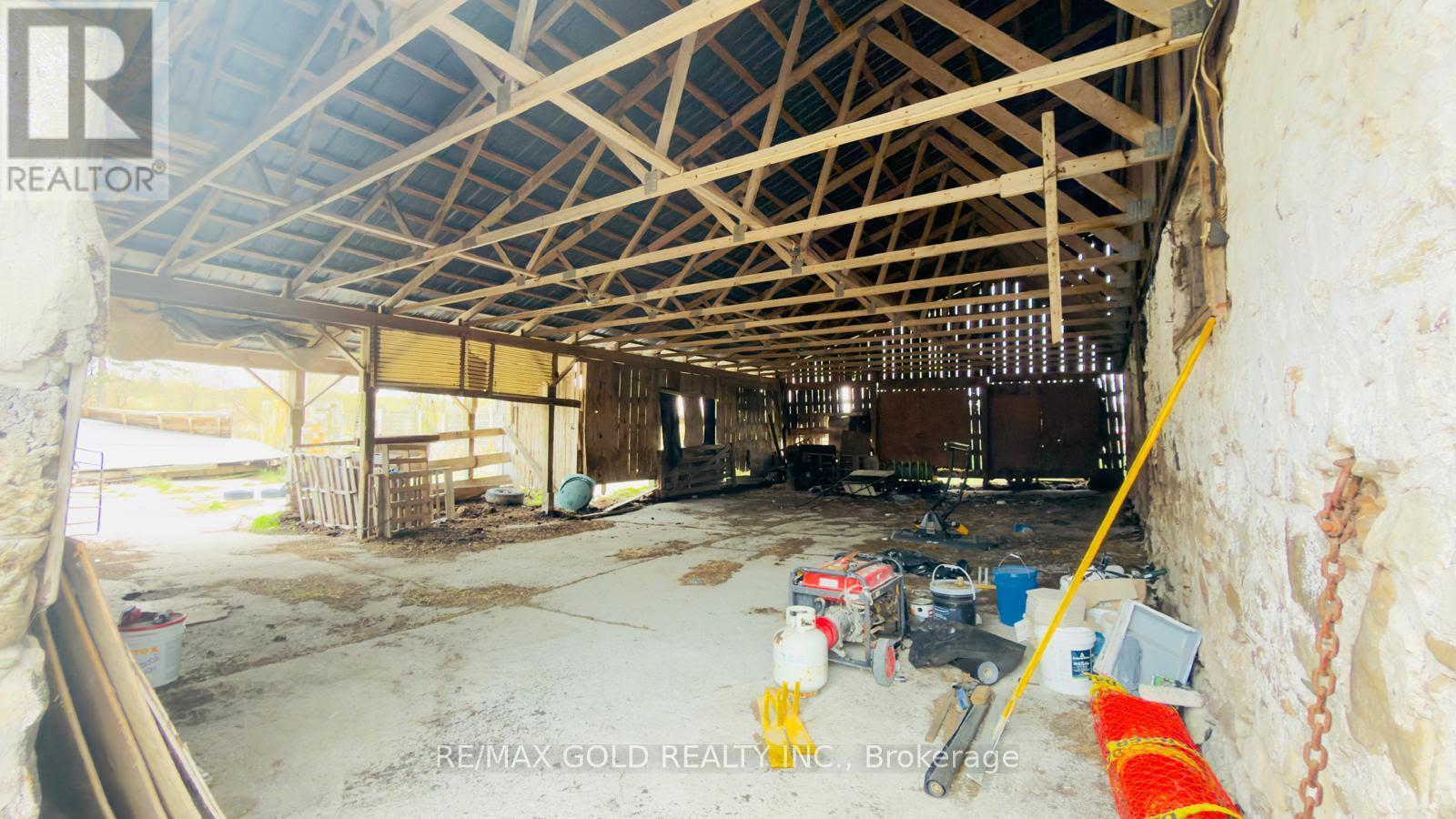 4476 Beech Grove Side Road Property Photo 20