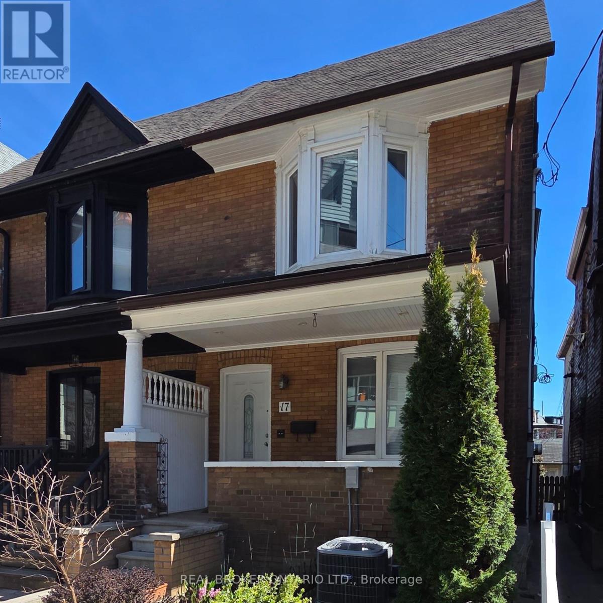 17 Howard Park Avenue Property Photo 1