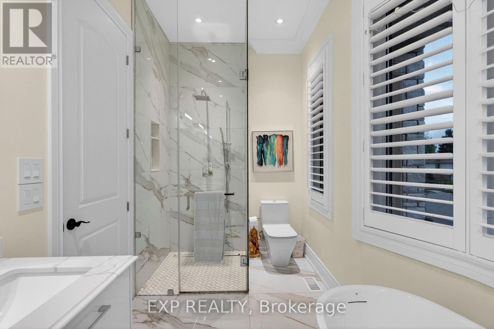 2439 Bridge Road Property Photo 12